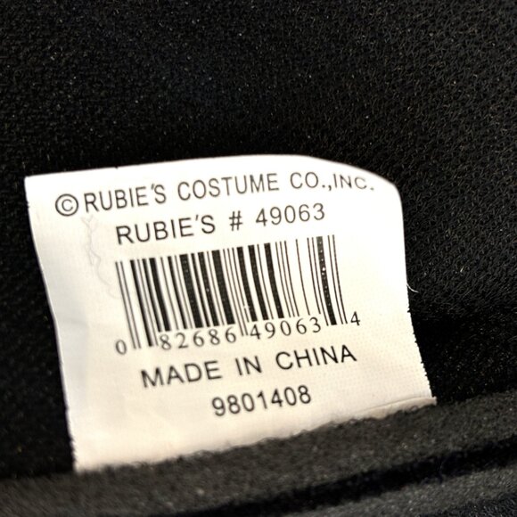 Rubies Pirate Hat with Dreds and Beads - Picture 12 of 13